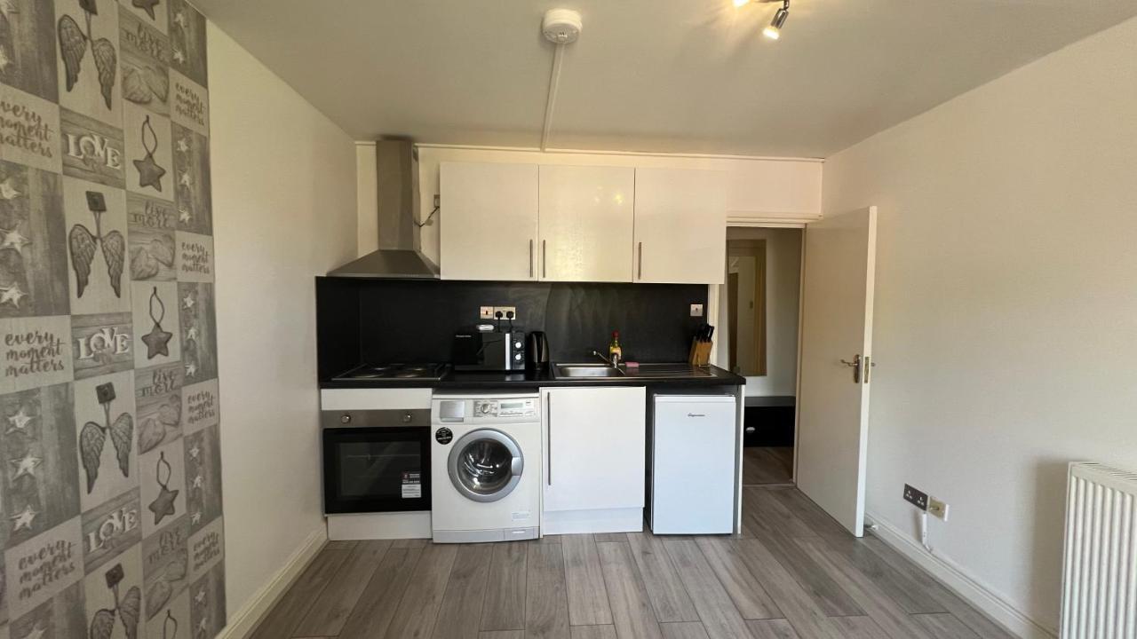 Comfy 2 Bedroom Apartments - Finchley Road, London Londres Exterior foto